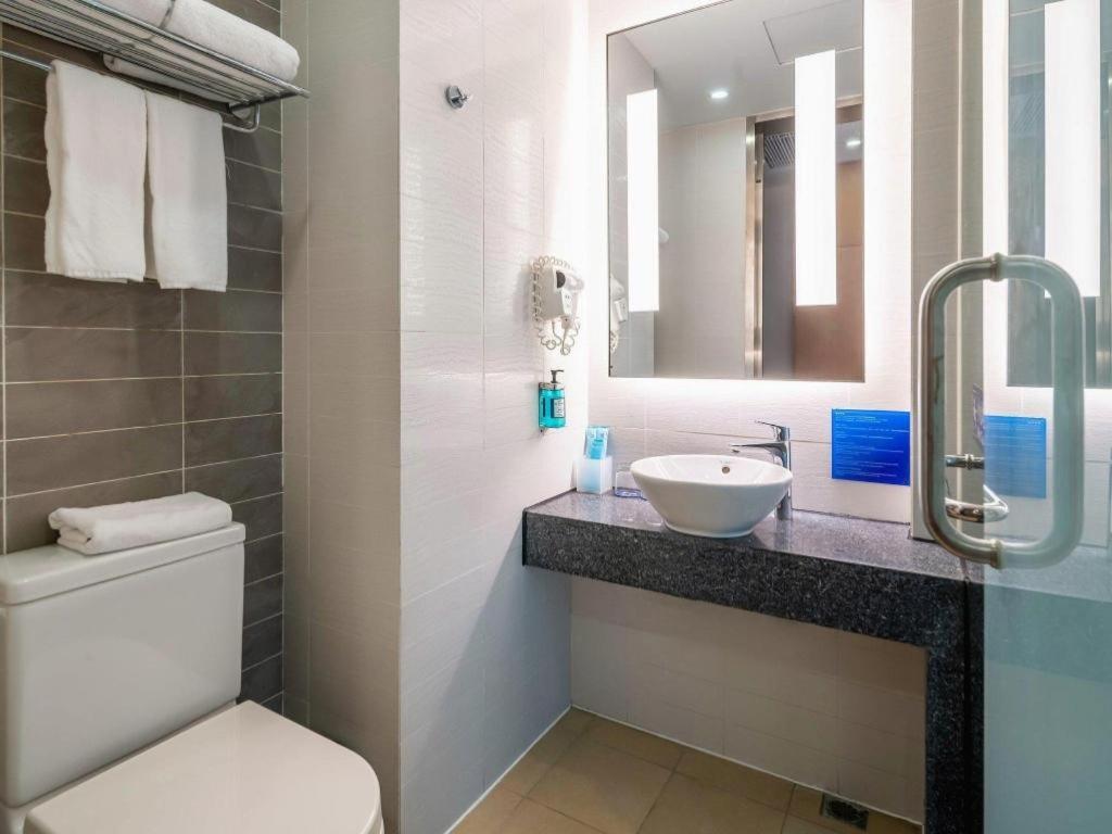 Holiday Inn Express Yangzhou City Center By Ihg Exterior foto